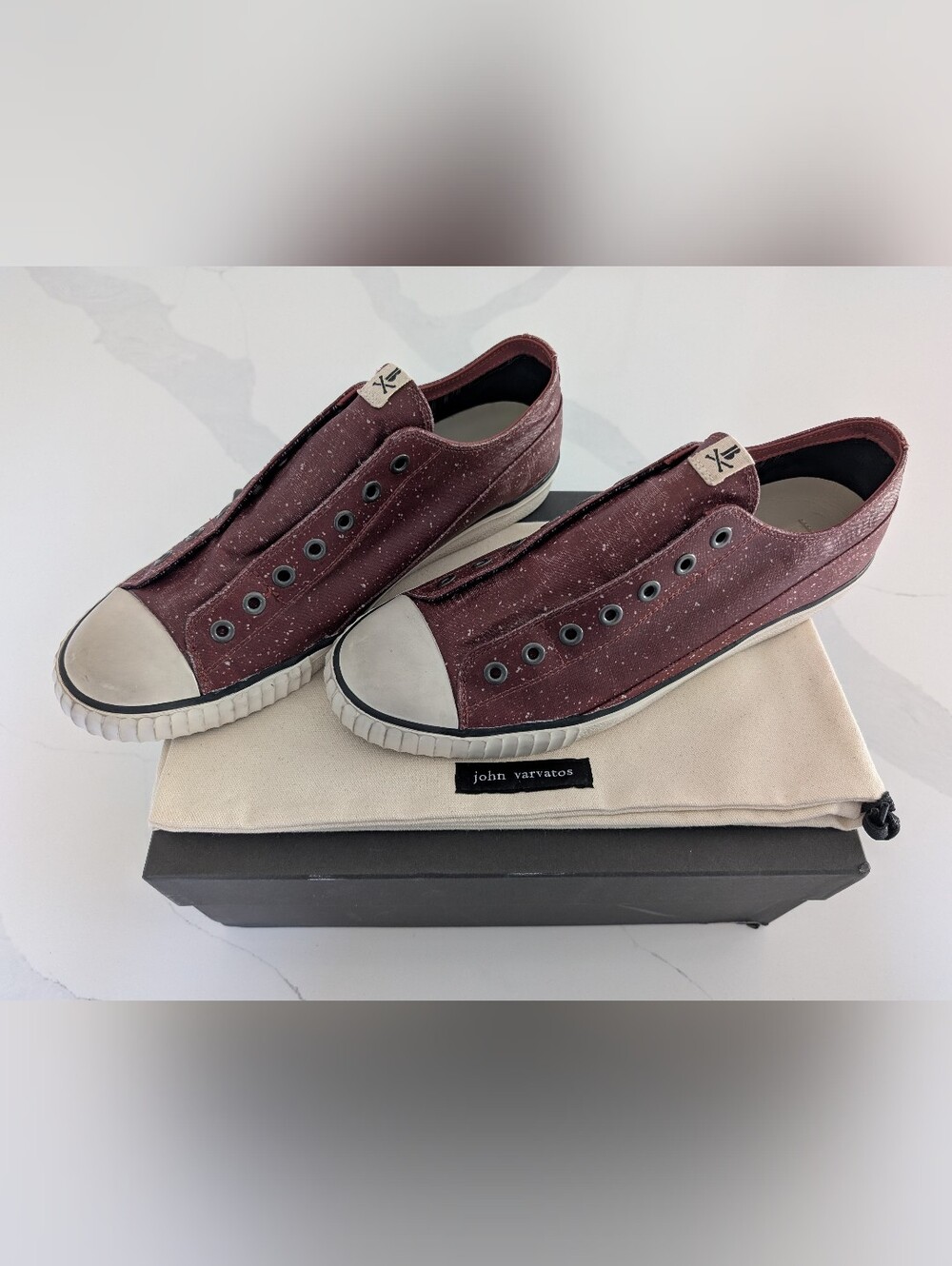 John Varvatos Sneakers
